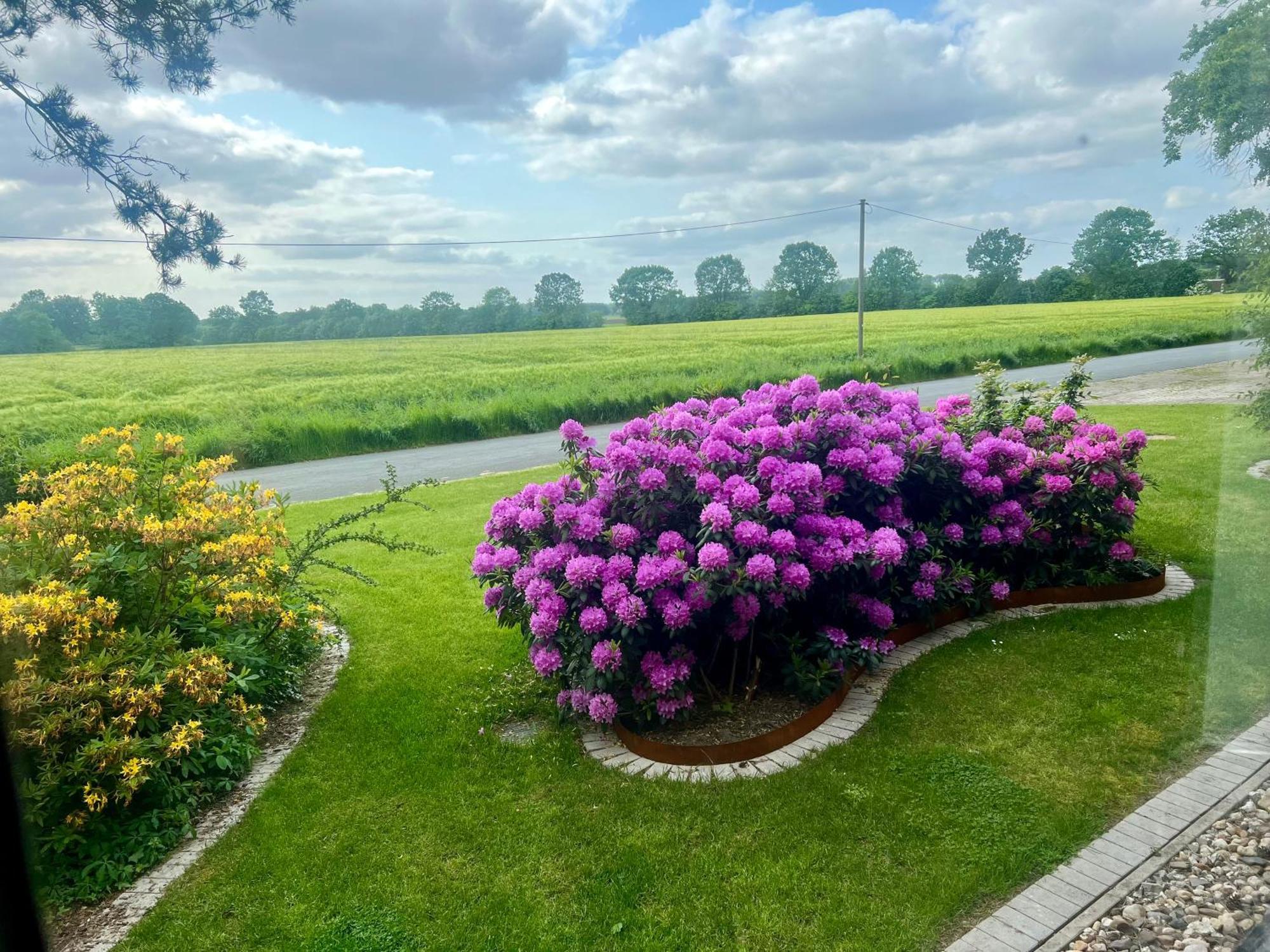 Dreckerhook, Oasis To Slow Down! Raesfeld Exteriér fotografie