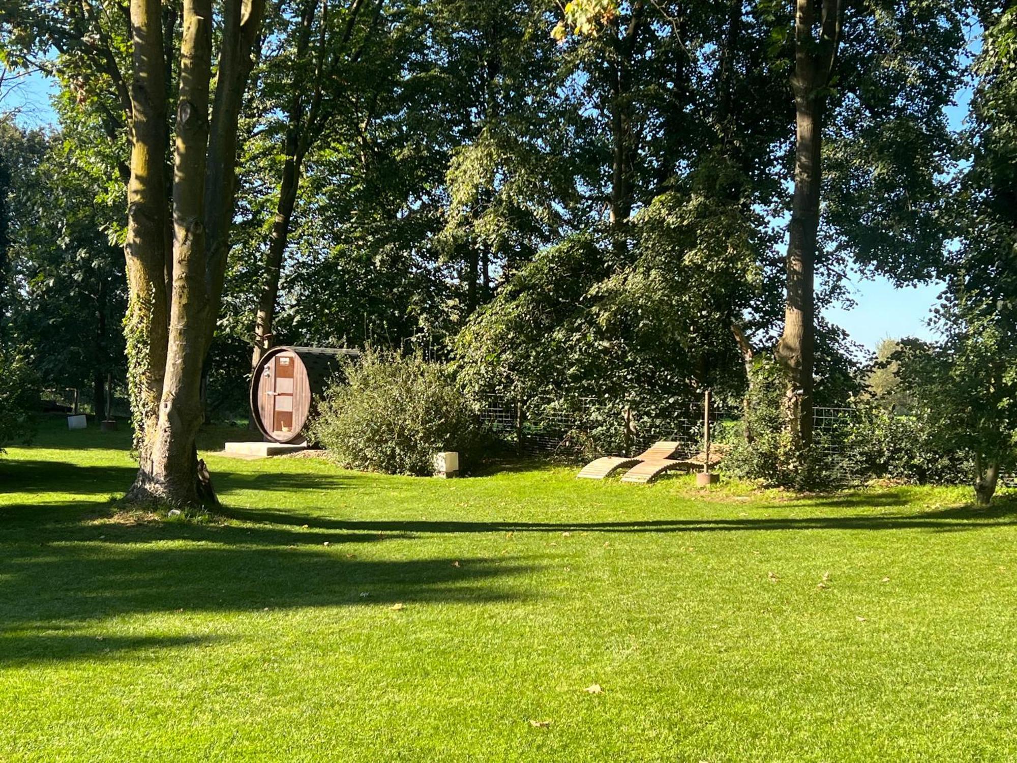 Dreckerhook, Oasis To Slow Down! Raesfeld Exteriér fotografie